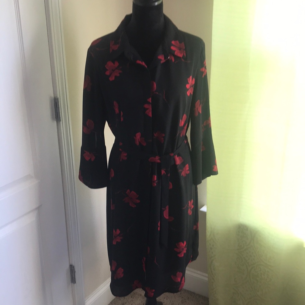 Black and red Limited 3/4 bell sleeve dress